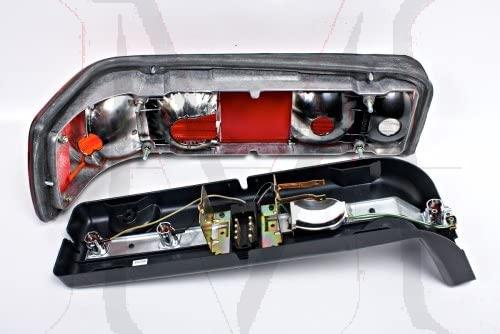 TAIL LIGHT ASSEMBLY